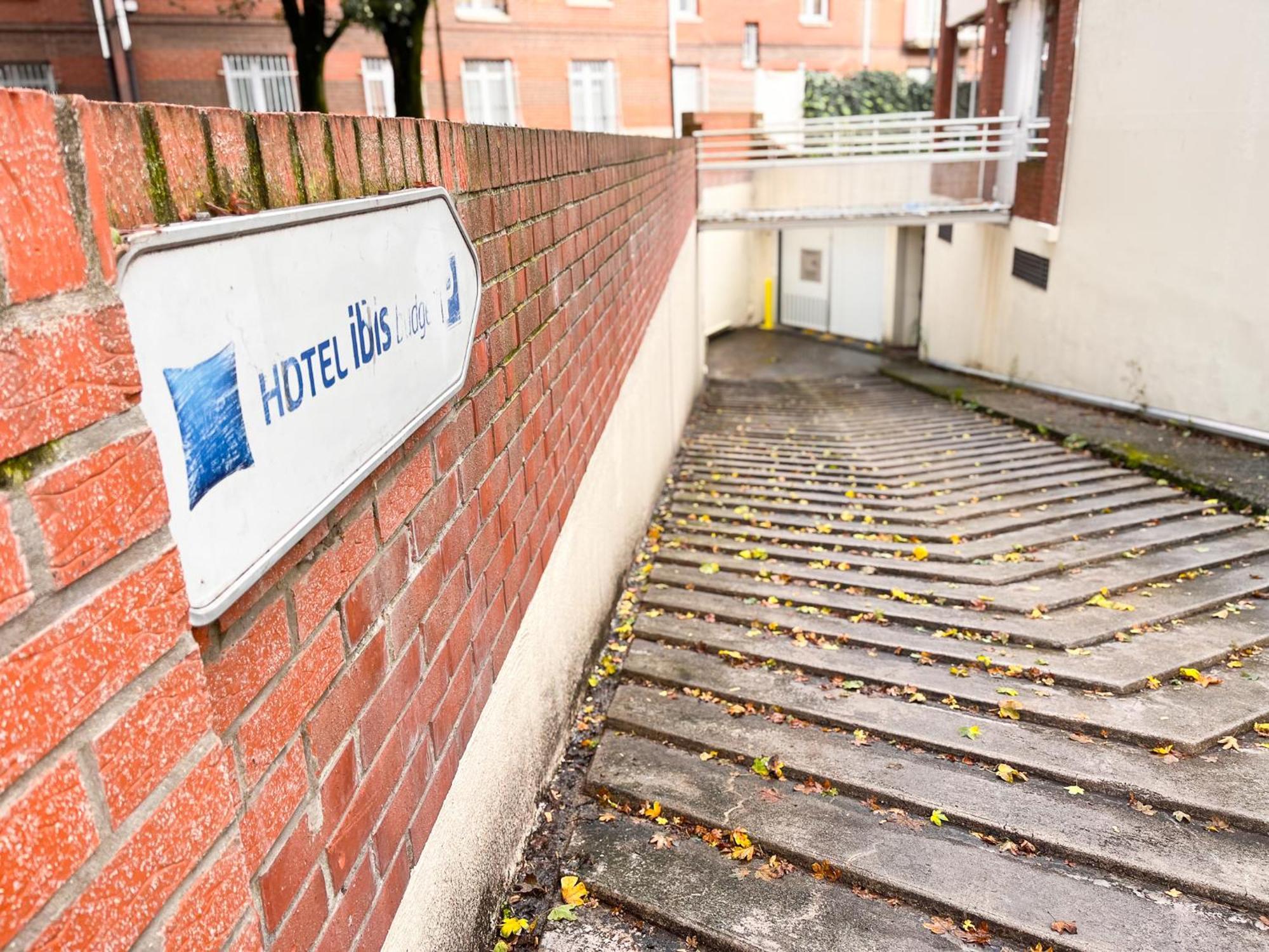 Ibis Budget Lille Gares Vieux-Lille Exterior photo