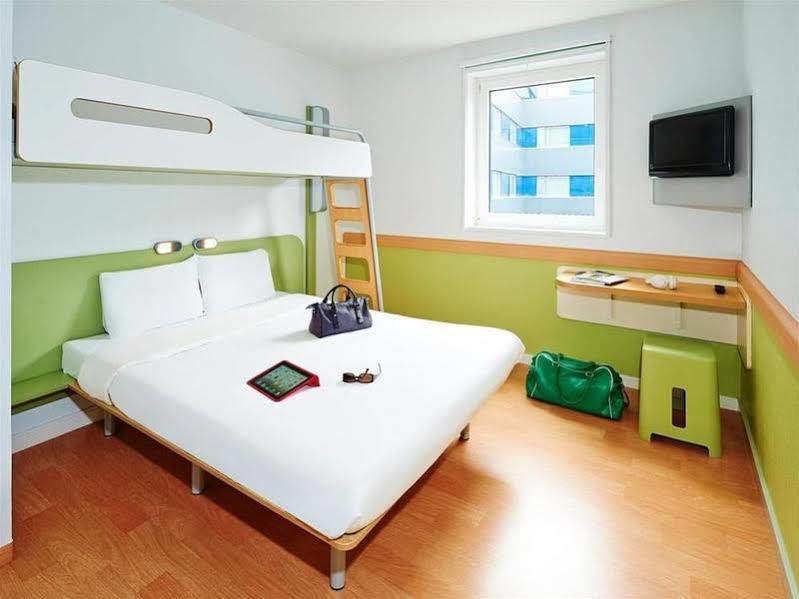 Ibis Budget Lille Gares Vieux-Lille Exterior photo